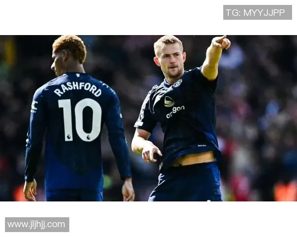 德里赫特重返训练场,引起球队骚动 德里赫特重返训练场,引起球队骚动