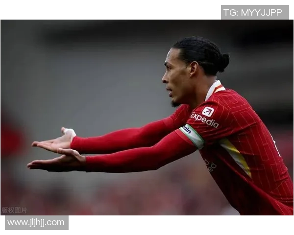 范迪克加盟曼联，引发球迷热议