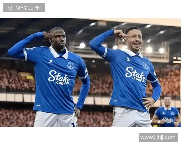 埃弗顿客场不敌伯恩茅斯，降级区压力加大