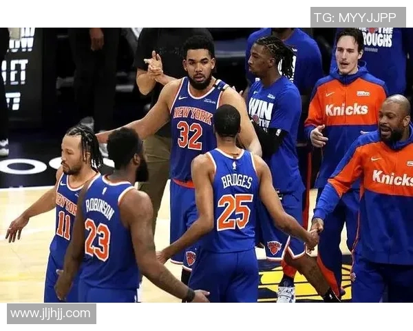 尼克斯队新援登场助攻8次,球队逆转击败雄鹿 尼克斯队新援登场助攻8次,球队逆转击败雄鹿